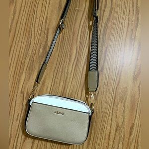 Aldo sling bag
